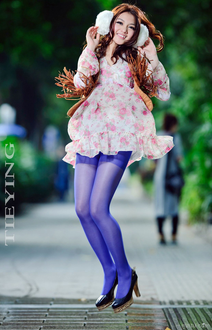 0001.jpg_>ţ�ж�װ��ȹ��ɫ˿������Ů����ͼ��_��1��