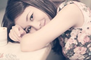 �Ը�������Ůд���ͼ