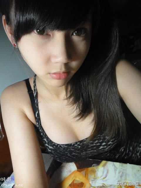 957.jpg